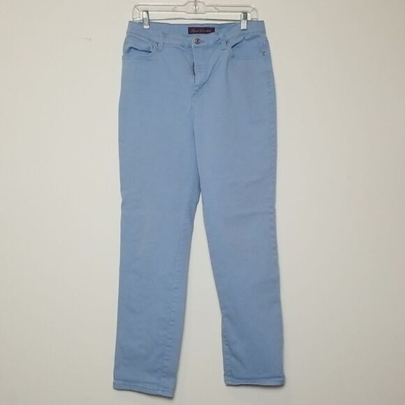 Gloria‎ Vanderbilt Women's light blue straight leg Amanda Jeans  size 12 - Picture 2 of 8